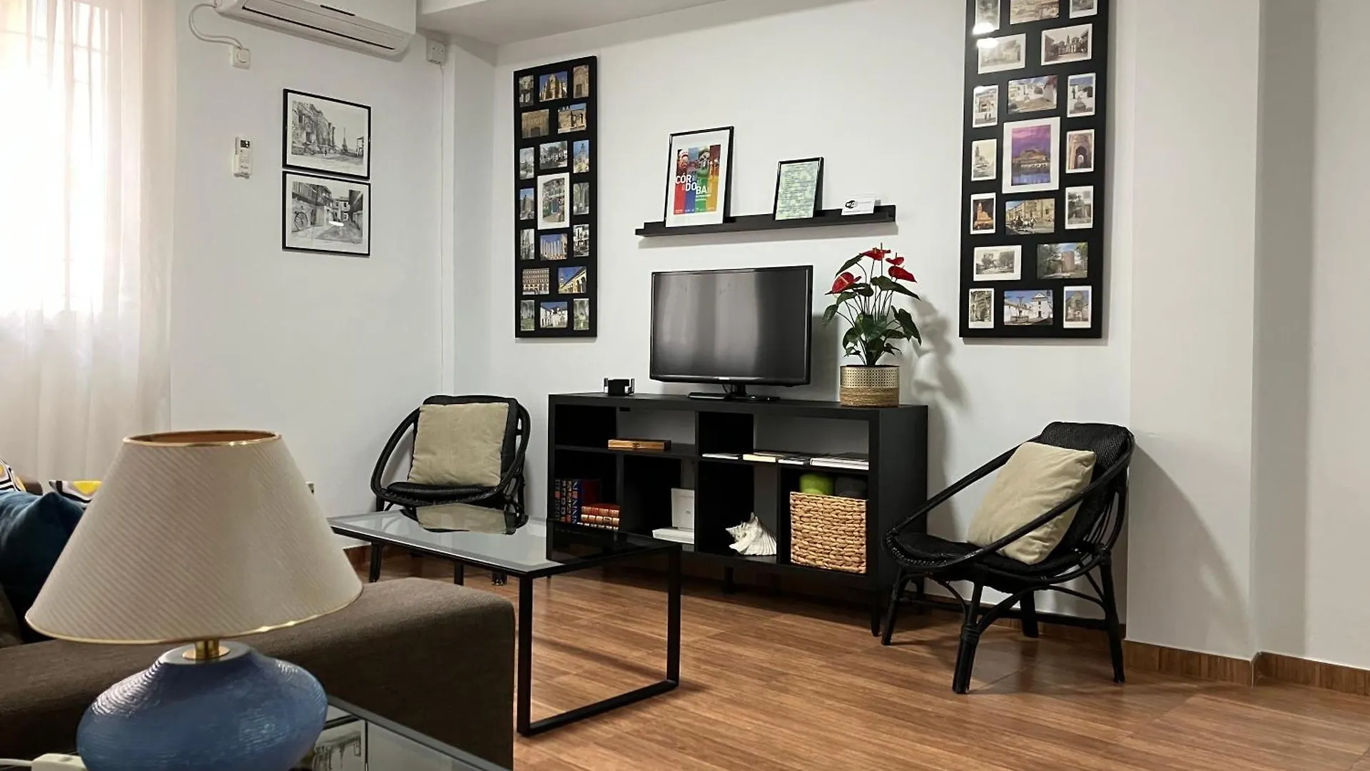 La Casa Del Poeta Cordoba Wifi Y Garaje Gratuitos Apartment