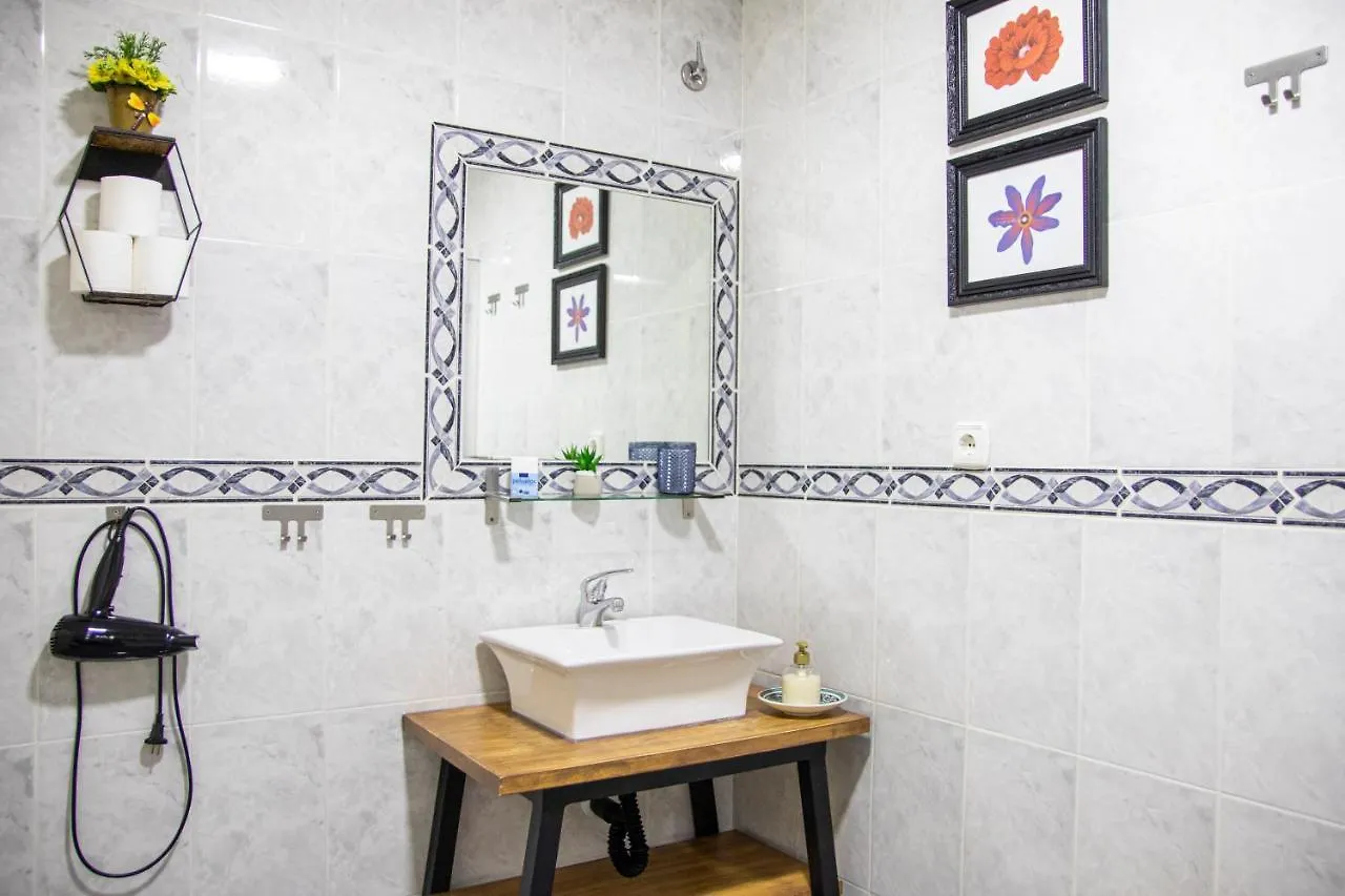 La Casa Del Poeta Cordoba Wifi Y Garaje Gratuitos Apartment Spain
